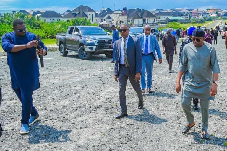 Fubara Gives Raffoul One-Month Ultimatum To Complete Woji-Aleto-Alesa -Refinery Road