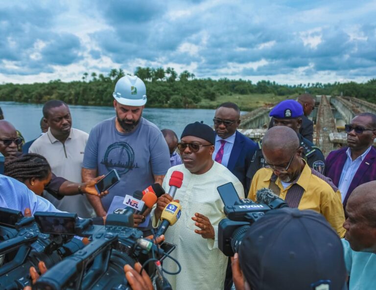 Fubara Rebukes Contractor Handling 14km Ndele–Omofo–Egamini-Agba-Ndele Road Project …Threatens To Review Contract
